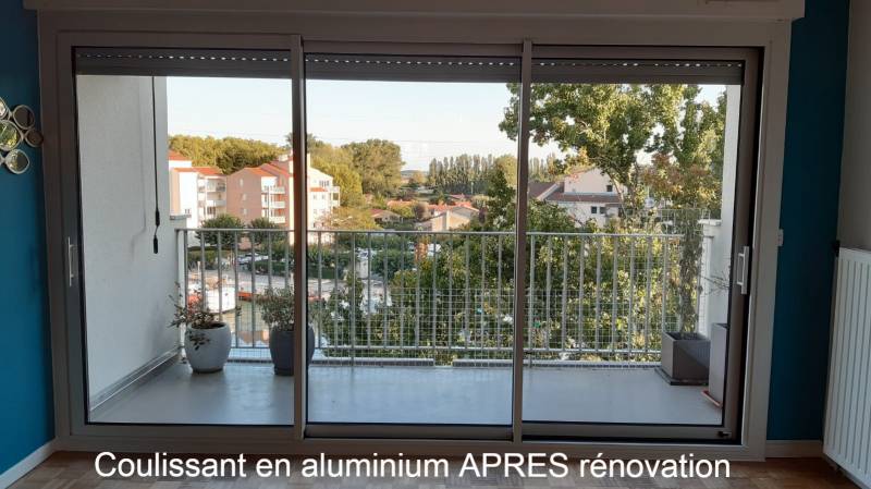 Coulissant 3 vantaux en aluminium sur mesure APRES pose réalisée par Eco Fenêtres (31140)